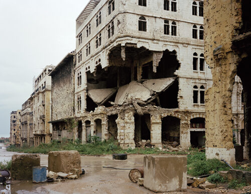 Color photograph by G.Basilico of Beirut showing the corner of a destroyed building.