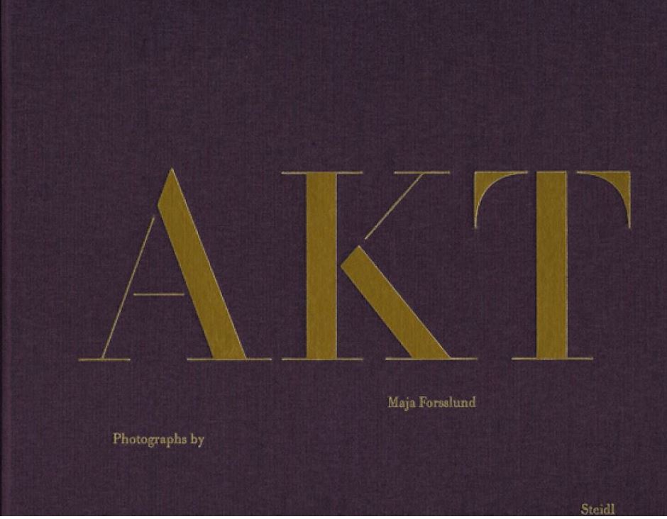 Couverture du livre AKT