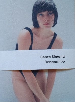 couverture livre 
Senta-Simond-Dissonance