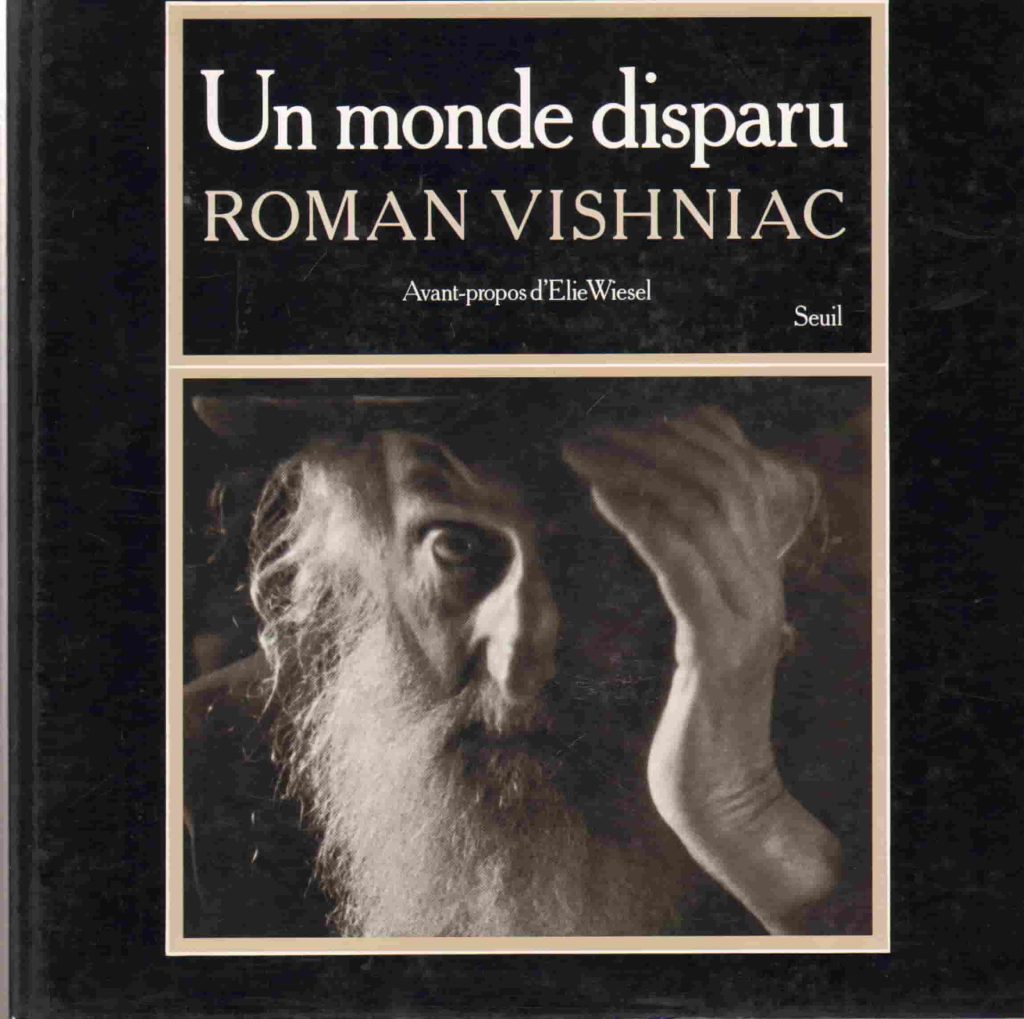 Couverture du livre de Roman Vishniac Un monde disparu